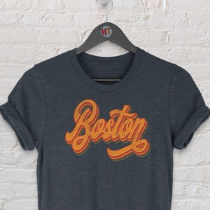 Boston City Skyline Vintage T-Shirt Gift - Boston Massachusetts - Boston Tourist T-Shirt - Boston Souvenir Gift - Unisex Tee