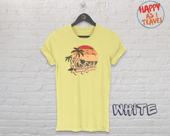 Vintage 70s 80s Smiley Face T-Shirt Cool Trendy Retro Tees Vintage 70s 80s Smiley Face T-Shirt Cool Trendy Retro Tees