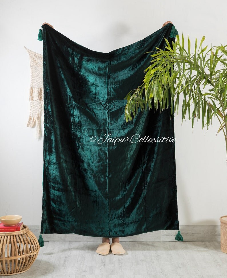 Luxury Crushed Emerald Green Velvet Throw Blanket With Tassels Etsy
