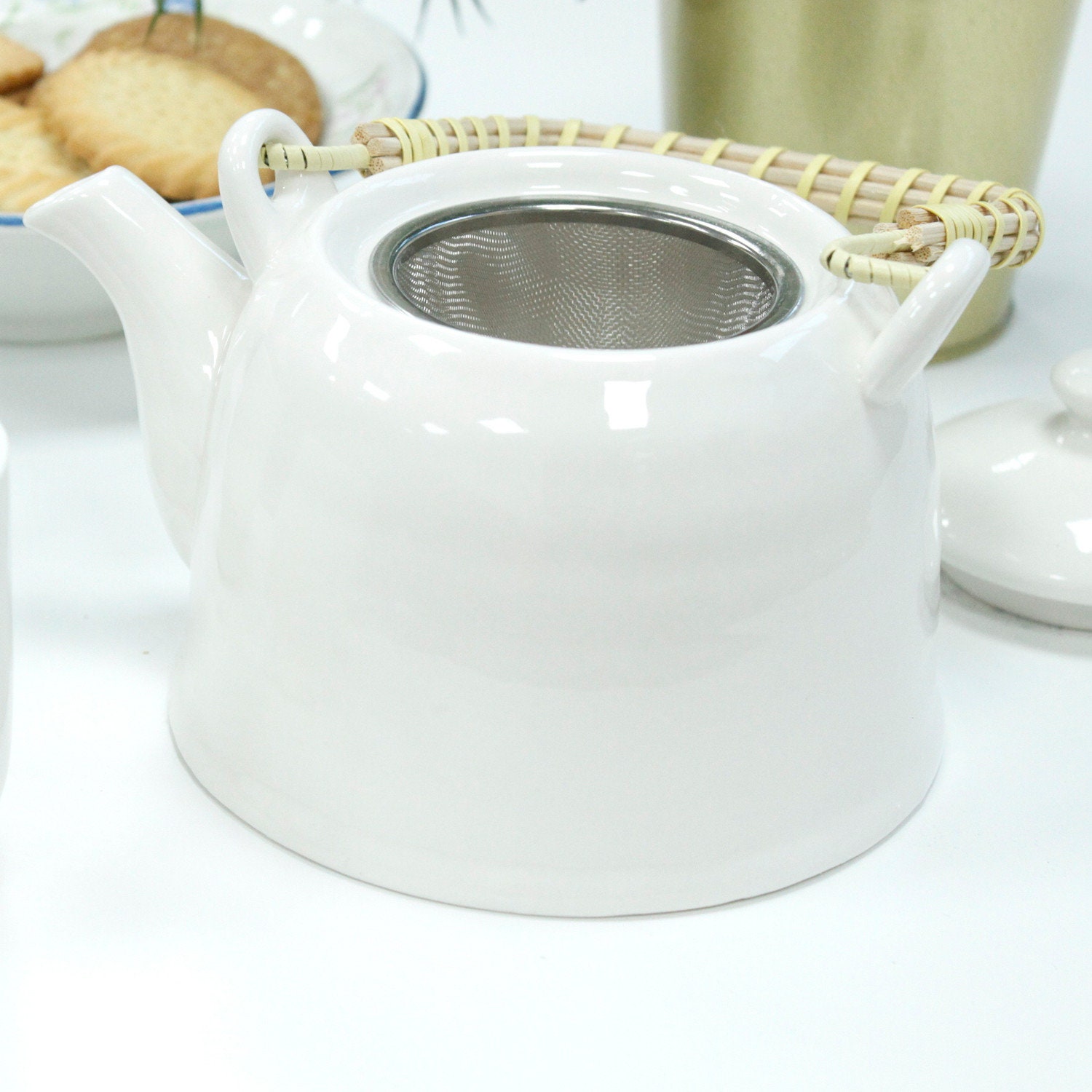 Herbal Teapot Set Classic White Teapot Set Tea Pot and 6 Cups Ceramics