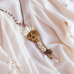 WYPRZEDAŻ KOŃCOWA naszyjnik steampunk z perłami i zabytkowym kluczem - delikatny prezent dla niej - vintage i niepowtarzalny design - light academia