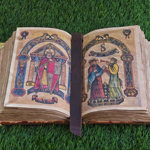 Indiana Jones & the Last Crusade Friar's Manuscript Knight Bible ...