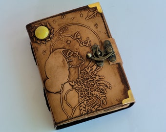 Handmade Leather Journal Taking To The Moon Grimoire Spell book Sketchbook Book Of Shadows Journal Notebook Gift For Women Men Size 7×5 Inch