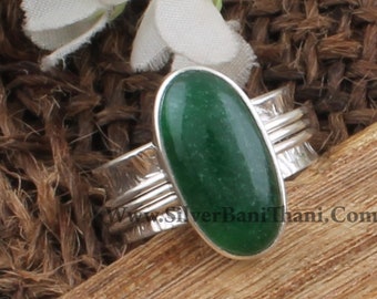 Natuurlijke groene jade spinnerring | 925 sterling zilveren spinring | Ontwerper handgemaakte gesneden zilveren meditatiering | Vrouwen sieraden cadeau idee.