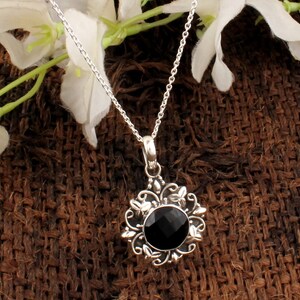 Black Onyx Gemstone Necklace Pendant 925 Sterling Silver Necklace Round ...