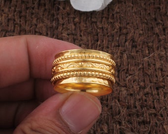 Hand gehamerd 22k vergulde Spinner Band Ring - Thumb Band - Spinner Ring - Meditatie Ring - Cadeau voor Lady - Boho Sieraden