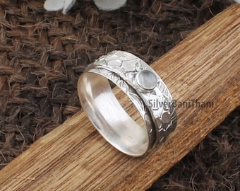 Designer Carved Silver Rainbow Moonstone Spinner Ring | 925 Sterling Silver Handmade Meditation Ring | Women Jewelry | Chiasmas Gift For Her