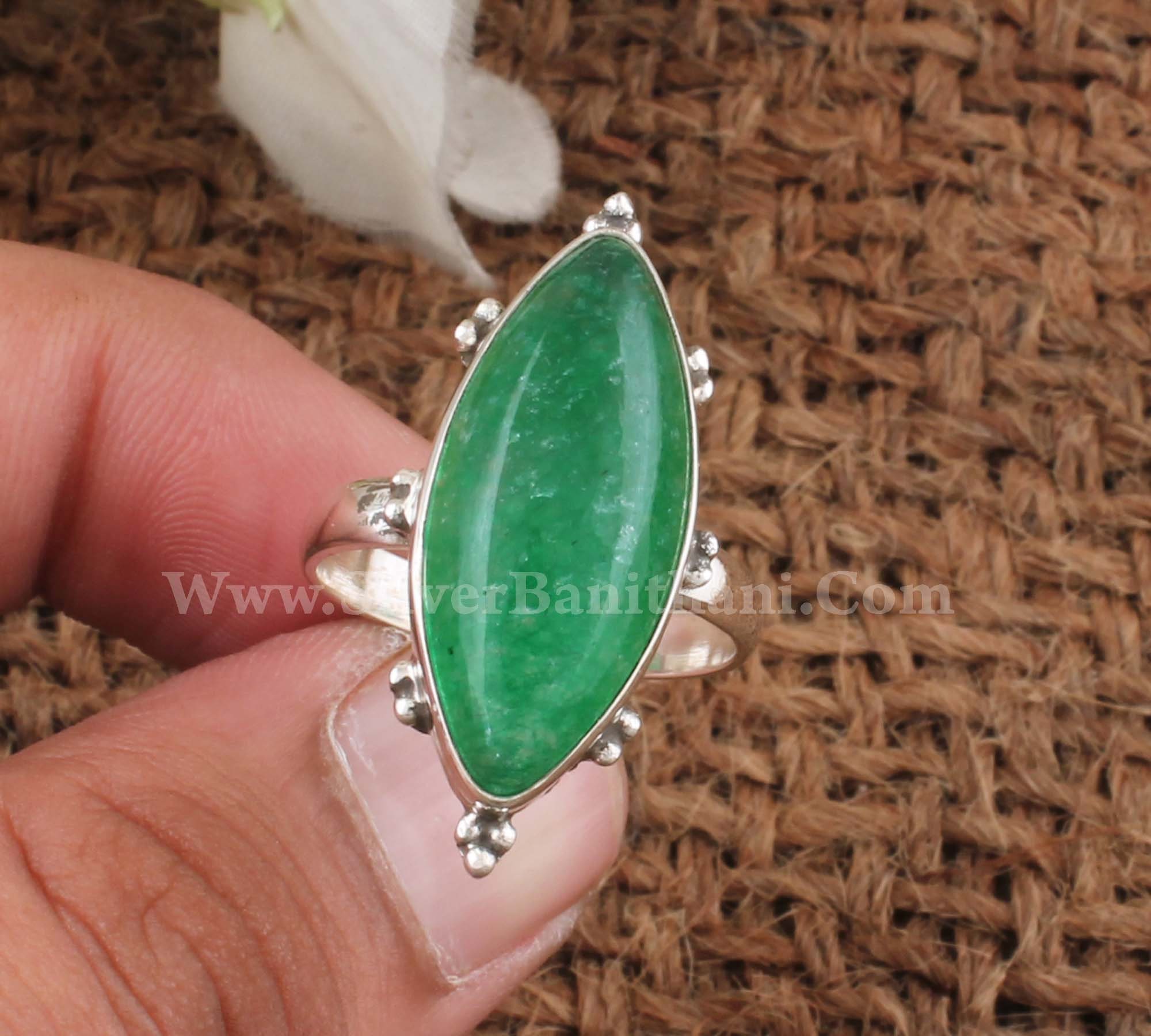 Labra-dora Boho Rings with Heart Gemstones Dyed Jade