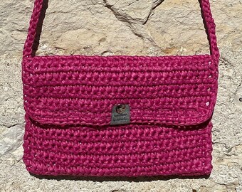 Shoulder bag in crochet raffia, vegan and biodegradable wood fiber, wedding, chic, FUCHSIA PINK, 100% handmade