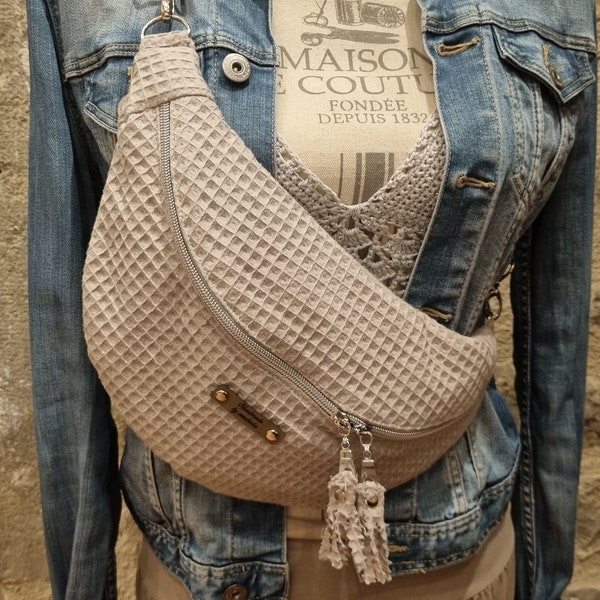 Sac banane Taille M en tissu nid abeille TAUPE sangle amovible et réglable