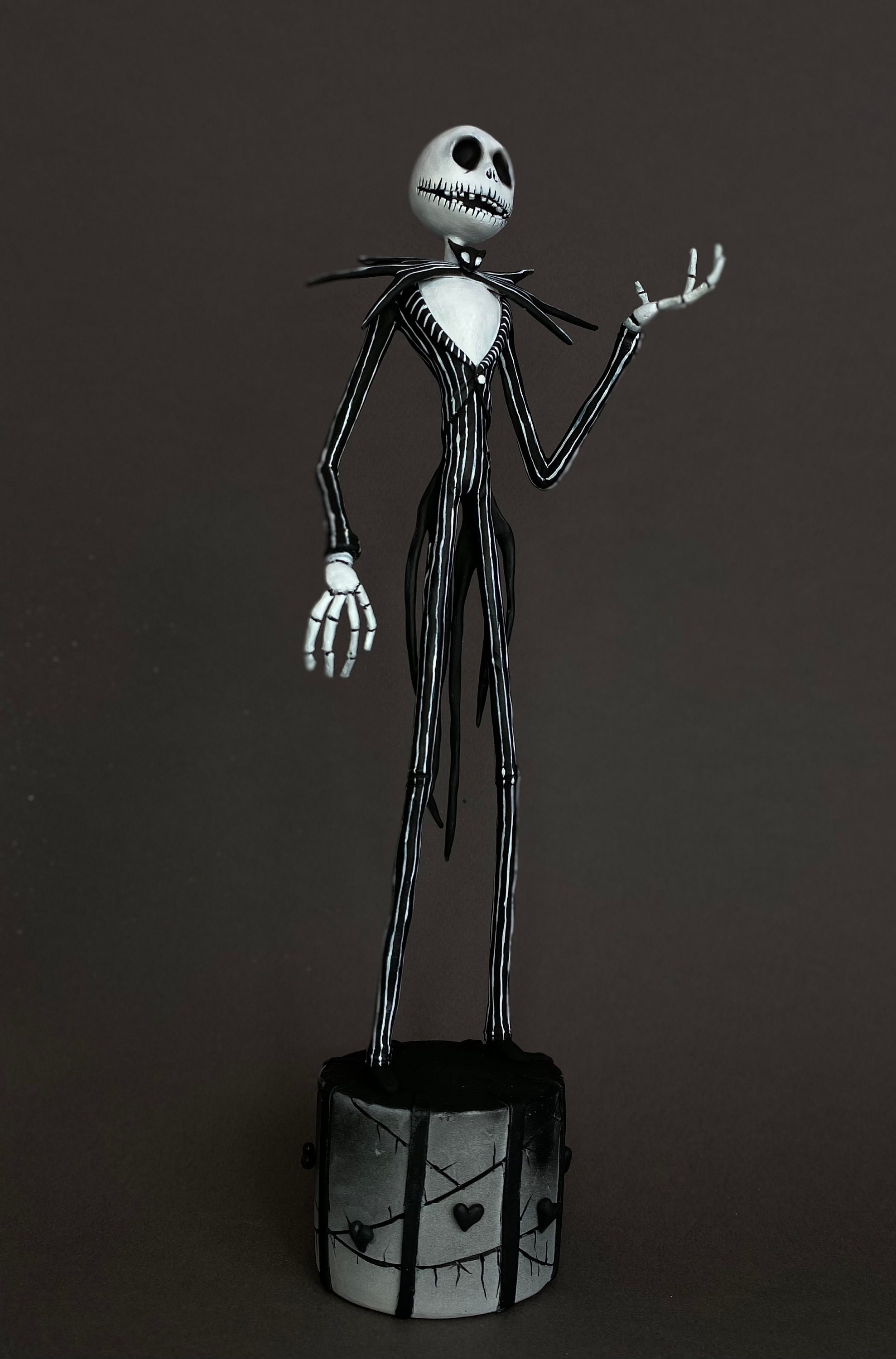 jack-skellington-statue-etsy