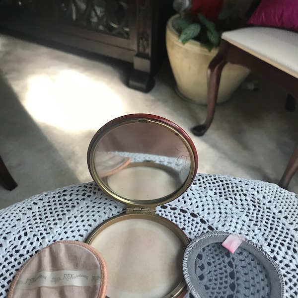 Rex fifth avenue loose powder compact