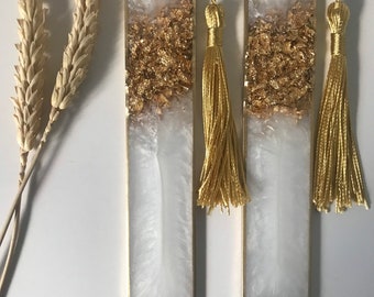 White and gold bookmarks