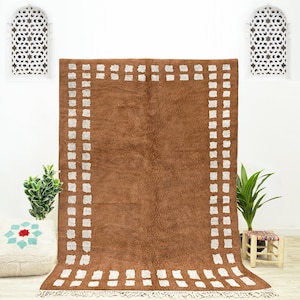 Large Moroccan rug -Moroccan checkered rug - Moroccan checkerboard rug - Checkered area rug - Brown and White Rug - Beniourain rug