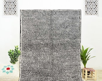 Handmade Beni Ourain Rug: Moroccan Shag Wool Area Rug 8x10