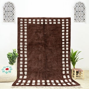 Handmade Wool Checkered Rug: Dark Brown Moroccan Beni Ourain