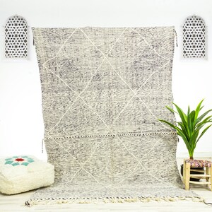 Kilim Large - Moroccan rug - area rug - Zanafi Moroccan rug - handmade rug - Purple rug - area rugs 5.9x9.2 - Authentic Moroccan rug