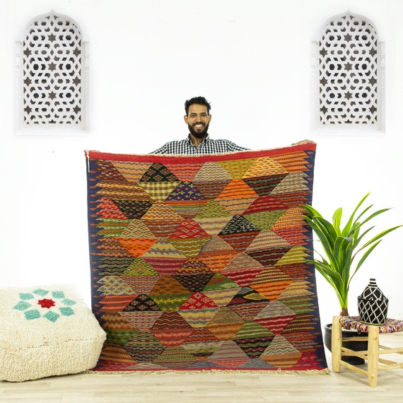 カラフルな幾何学模様キリムラグ カラフルな幾何学模様キリムラグ