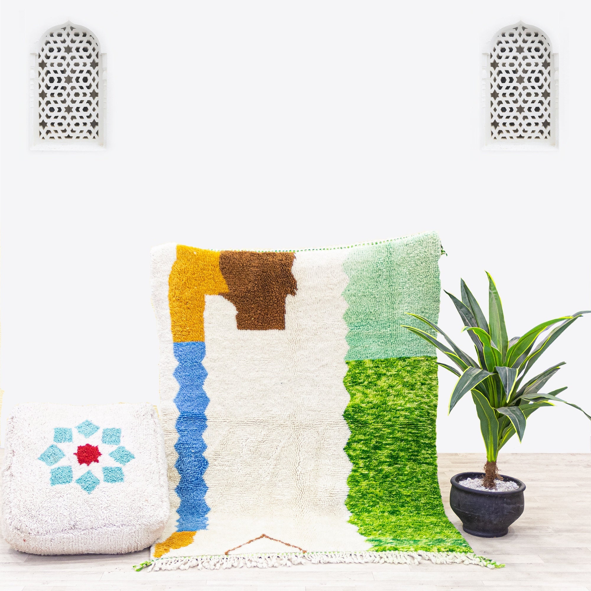 Tapis Contemporain Medium - Tapis Marocain Zone Mrirt Fait à La Main Ivoire Authentique