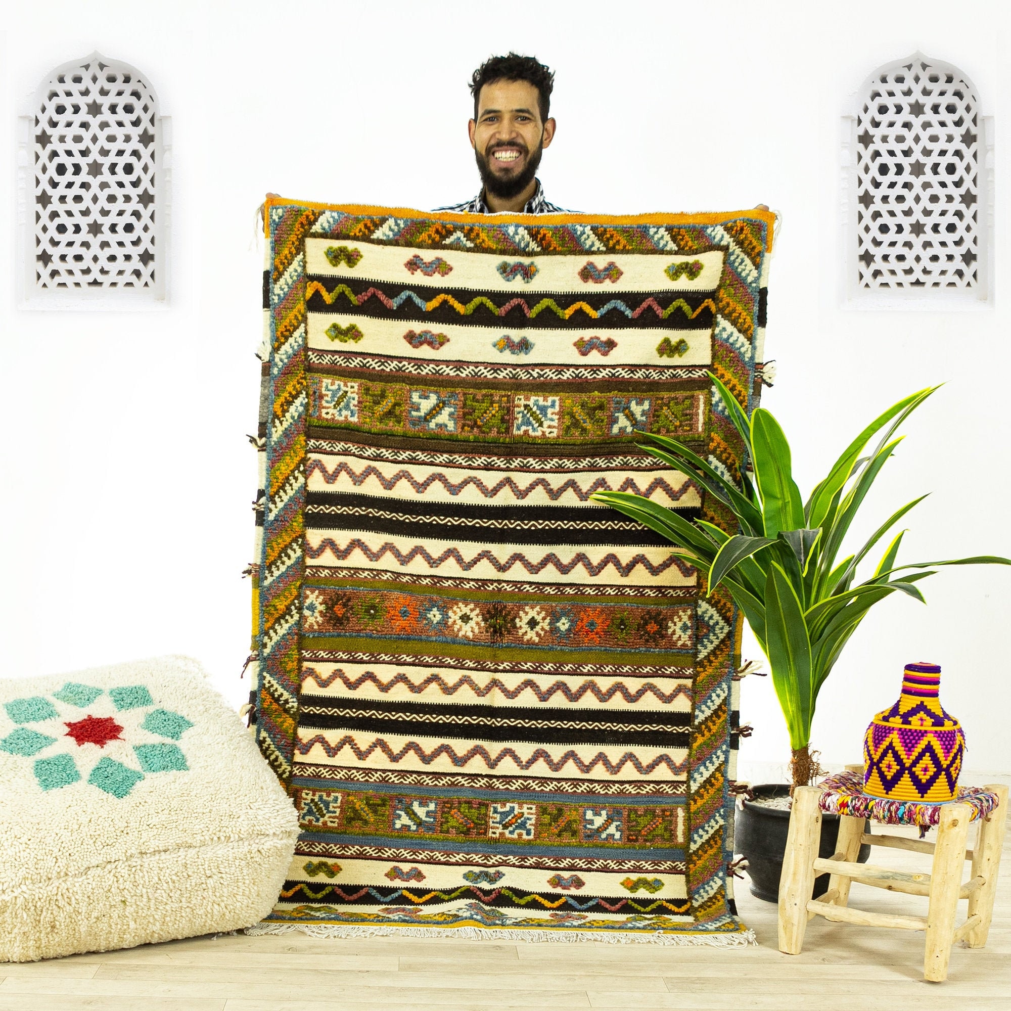 Petit Tapis Vintage - Tapis Marocain de Zone Fait à La Main Coloré 3.4x5.3 Authentique Kilim Marocai