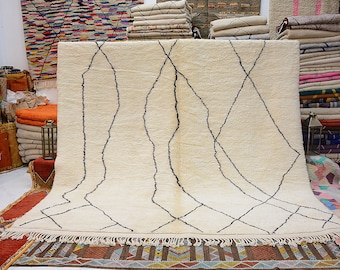 Handmade Beni Ourain Rug: Black and White Moroccan Wool Rug