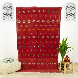 Handmade Red Moroccan Kilim Rug: Flatwoven Berber Wool, Boho Geometric Pattern