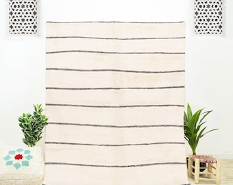 Geometric Moroccan Rug: Handwoven Off White Beni Ourain Shag Rug