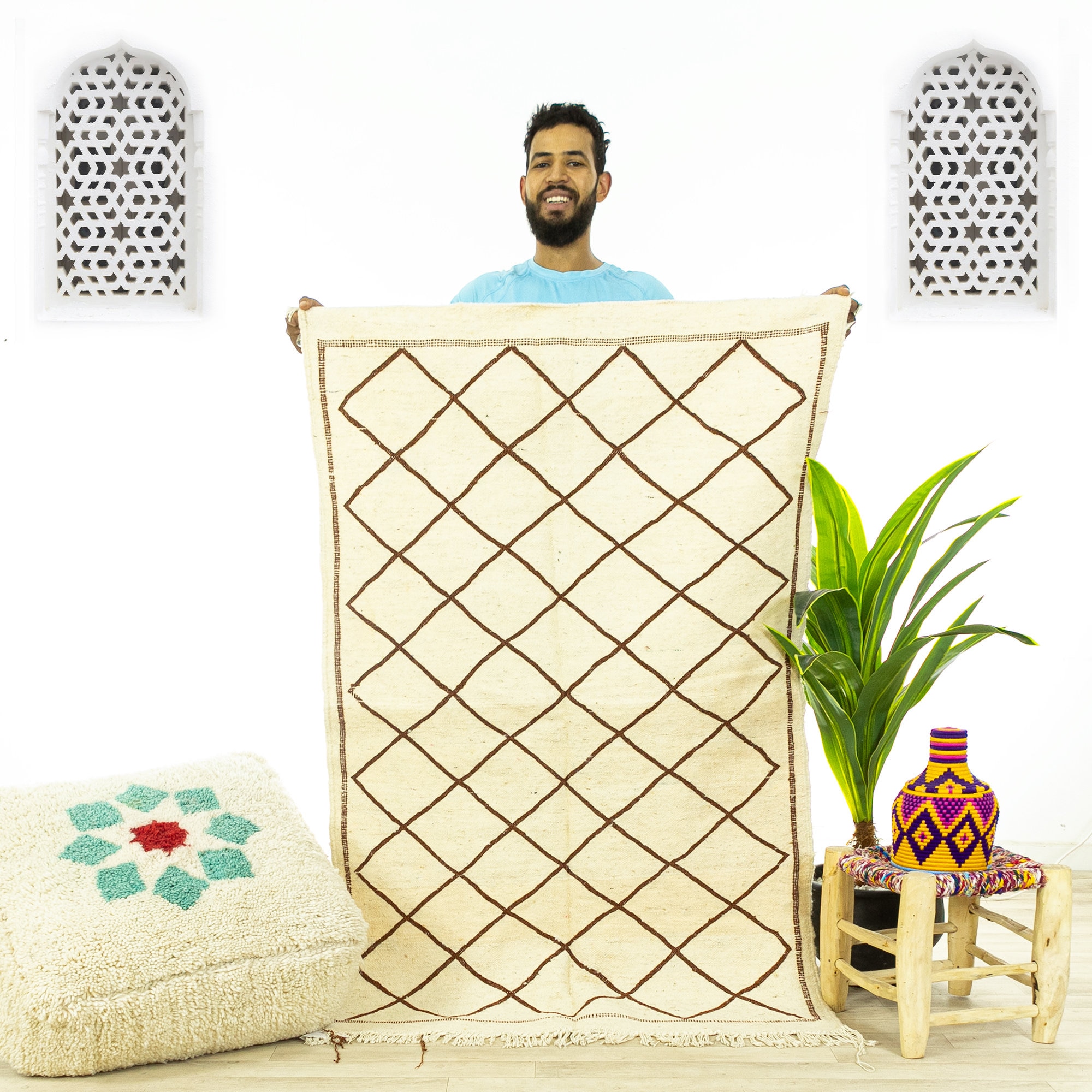 Petit Tapis Contemporain - Tapis Marocain de Zone Oued Zem Fait à La Main Ivoire 3.3x4.9 en Laine