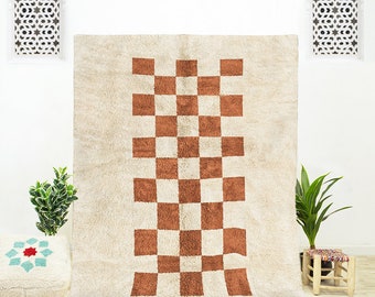 Handmade White Checkered Rug Using Beni Ourain Rug Wool for Living Room or Bedroom with a Moroccan Berber Rug, Geometric Rug Design