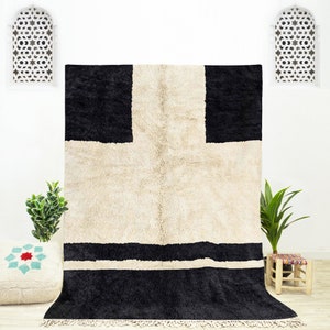 Black and White Berber Rug: Handwoven Moroccan Geometric Wool Rug