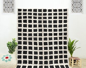 手織りモロッコラグ、白黒チェック柄カーペット、カスタムサイズ
