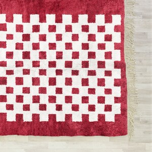 Red checkered rug, Checkerboard rug, A Red area Moroccan Berber wool rug, checkered rug for living room / Bedroom image 6