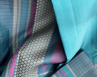 Turquoise Kanjeevaram Silk Saree: Pink Threadwork, Rudraksha Pattern