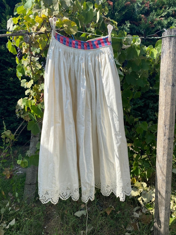 スカート Hungarian vintage embroidery skirt Hungarian vintage embroidery skirt