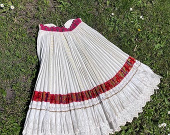 スカート Hungarian vintage embroidery skirt スカート Hungarian vintage embroidery skirt il_1080xN