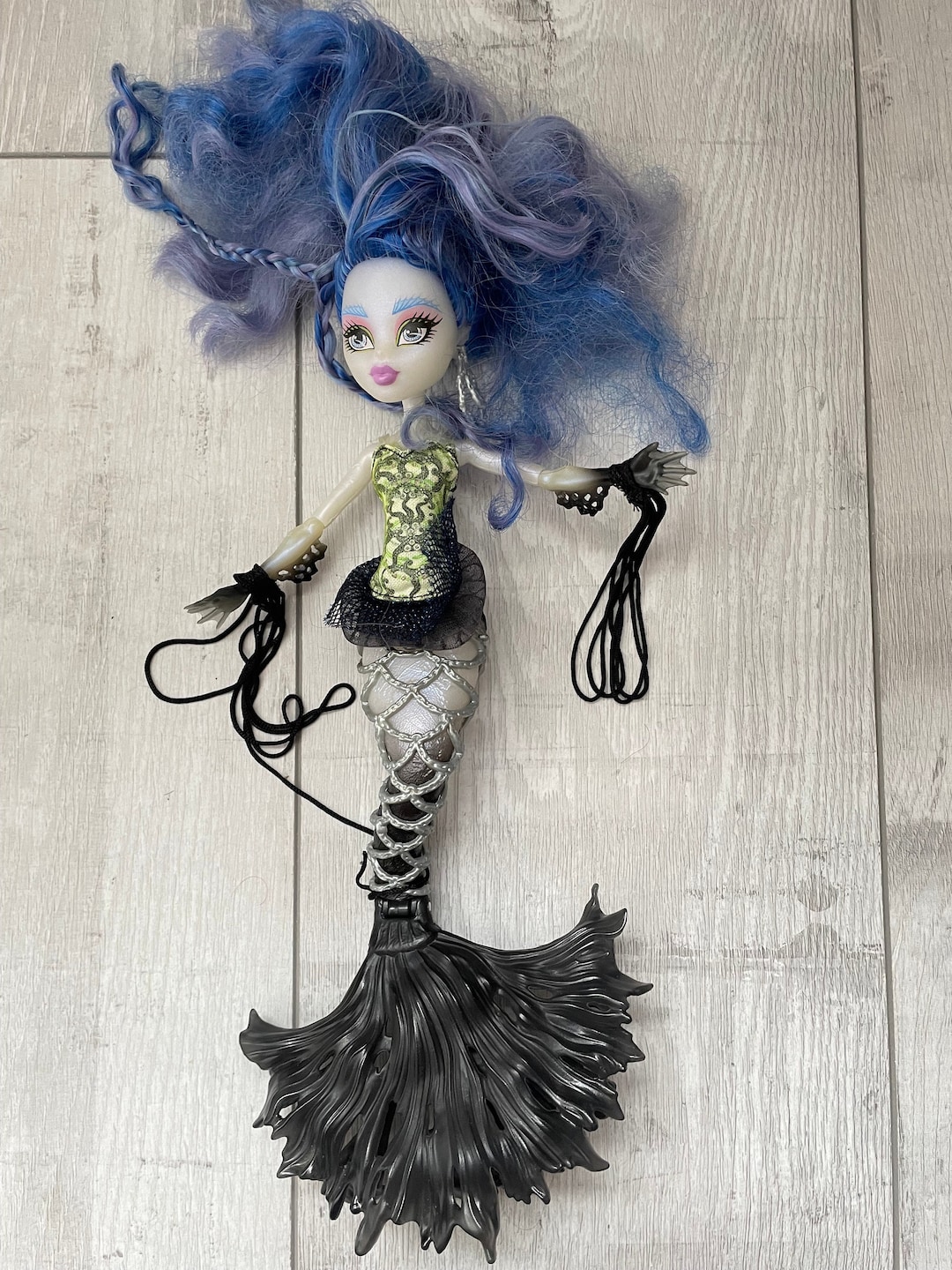 Monster High Freaky Fusion Sirena Von Boo Doll UK Seller - Etsy