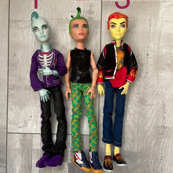 Poupées Monster High Boy - Vendeur britannique