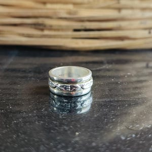 Oxidierter Sterling Silber Spinner Ring: Tribal Fidget Band für Männer