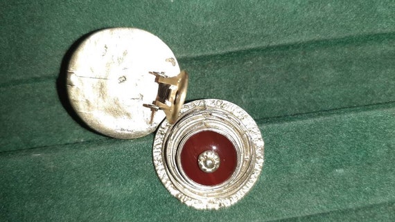 Vintage clip-on earrings