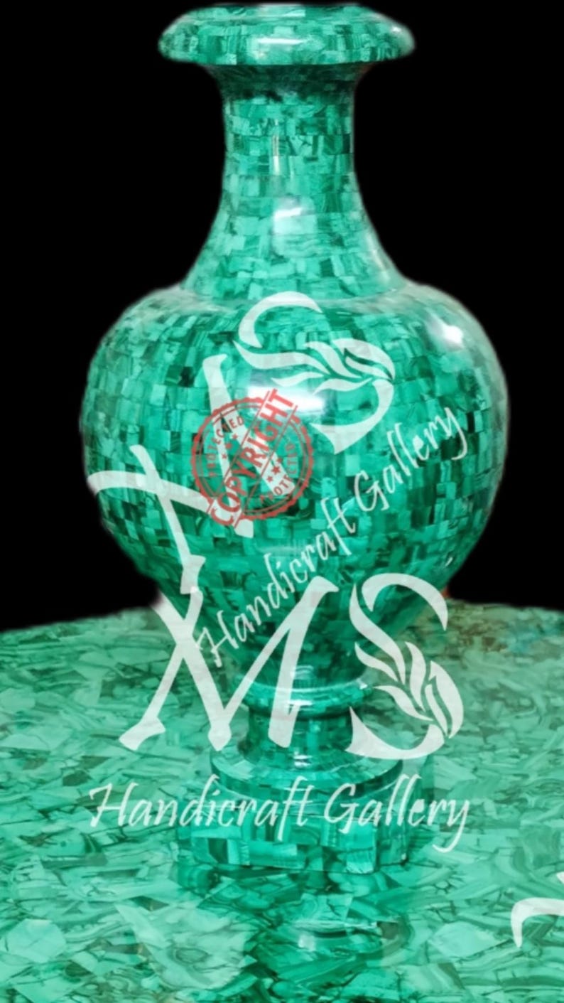 Handmade Malachite Table Top Set with Flower Vase: 42" Round Dining Table image 3