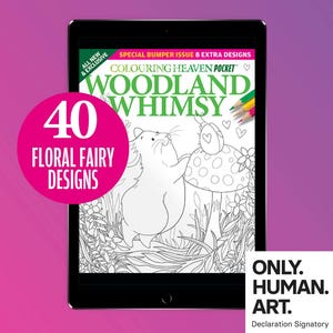Puede incluir: Una tableta digital muestra la portada de un libro para colorear titulado "Woodland Whimsy" con una ilustración de dibujos animados de un ratón y una seta. La portada también presenta el texto "40 Floral Fairy Designs". El fondo es un degradado de rosa y morado.