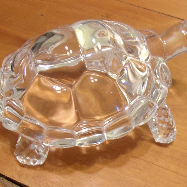 Large Heavy Clear Crystal Glass Tortoise Figurine   7 1/2" x 3 1/4"  Detailed