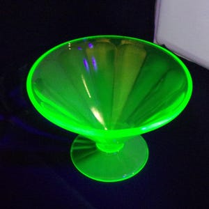 Pair Vintage Federal Glass Uranium Vaseline Green Glass Pedestal Dessert Bowls  3&quot; Tall