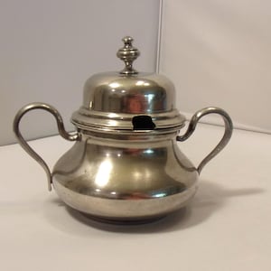 An Italian Vintage Small Peltro 95% Pewter Sugar Bowl with Domed Lid 4 1/4&quot; Tall  Peltro Lavoraz Italy CD8