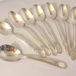 Vintage Floral Teaspoons - Etsy