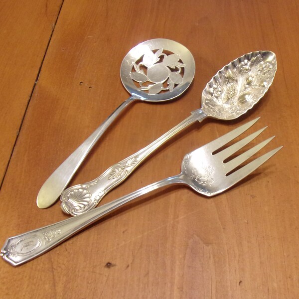 Mixed Lot 3 Silverplate Serving Items - Berry Spoon, Round Slotted Spoon and Serving Fork  Ornate Designs