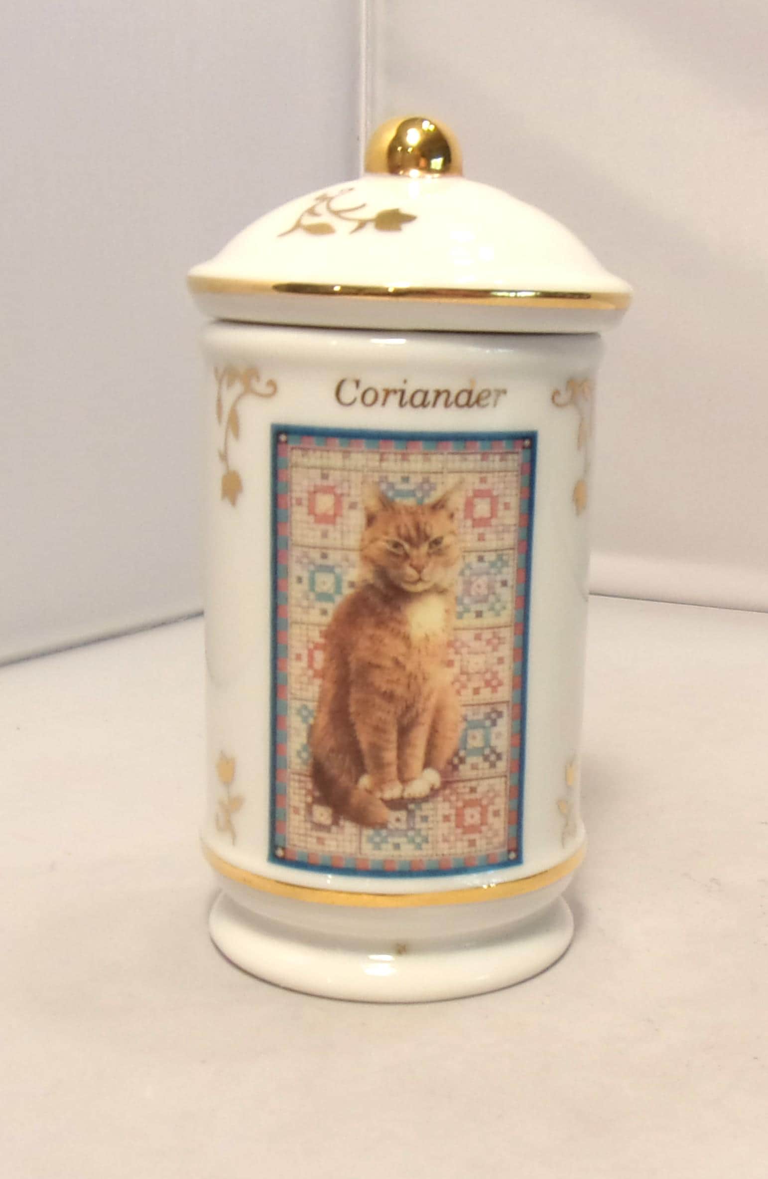 Vintage Porcelain Lenox - the Cats of Distinction Spice Jar 