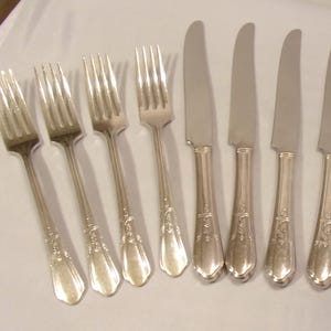 Vintage Set Four Silverplate Dinner Knives and Dinner Forks - 8 pieces - Simeon L & George H Rogers Oneida Ltd. KF4