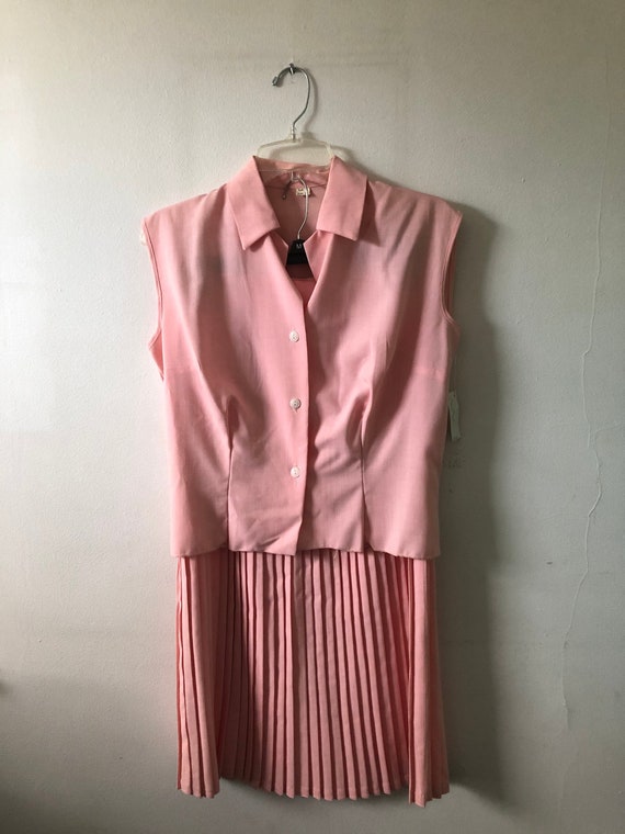 1950s Buttoned Shirt and Pleated Skirt Set - With