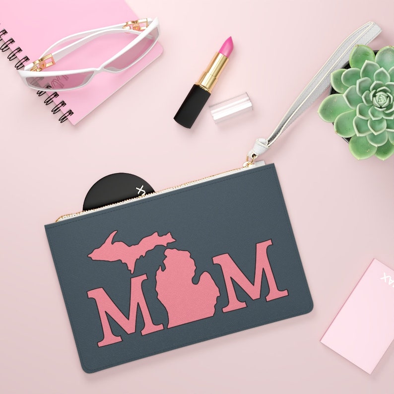 Purse for Mom Gift Idea for Mom Clutch Wristlet Michigan Themed Great Lakes Souvenir Michigander Pink on Dark Gray image 4